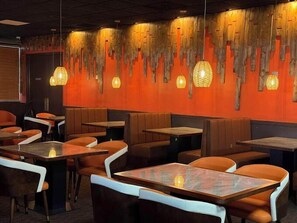 Dining - Quality Inn & Suites Salina West (Salina)