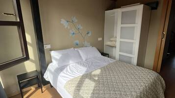Iron/ironing board