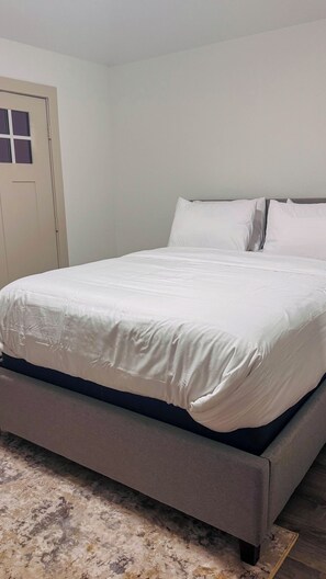 House - Little Nyssa Home Away From Home (Houston)