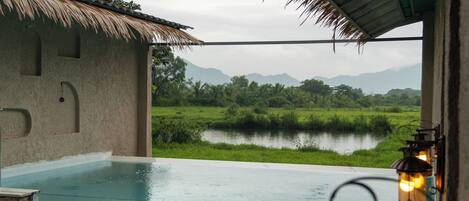 Luxury Cottage, Partial Lake View | Pool