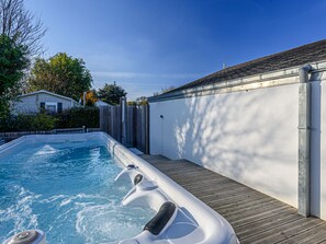 Pool - L'échasse by Interhome (Carnac)