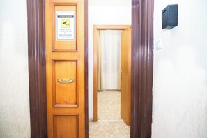 Interior - Minimal e funzionale vicino al Vaticano (Rome)