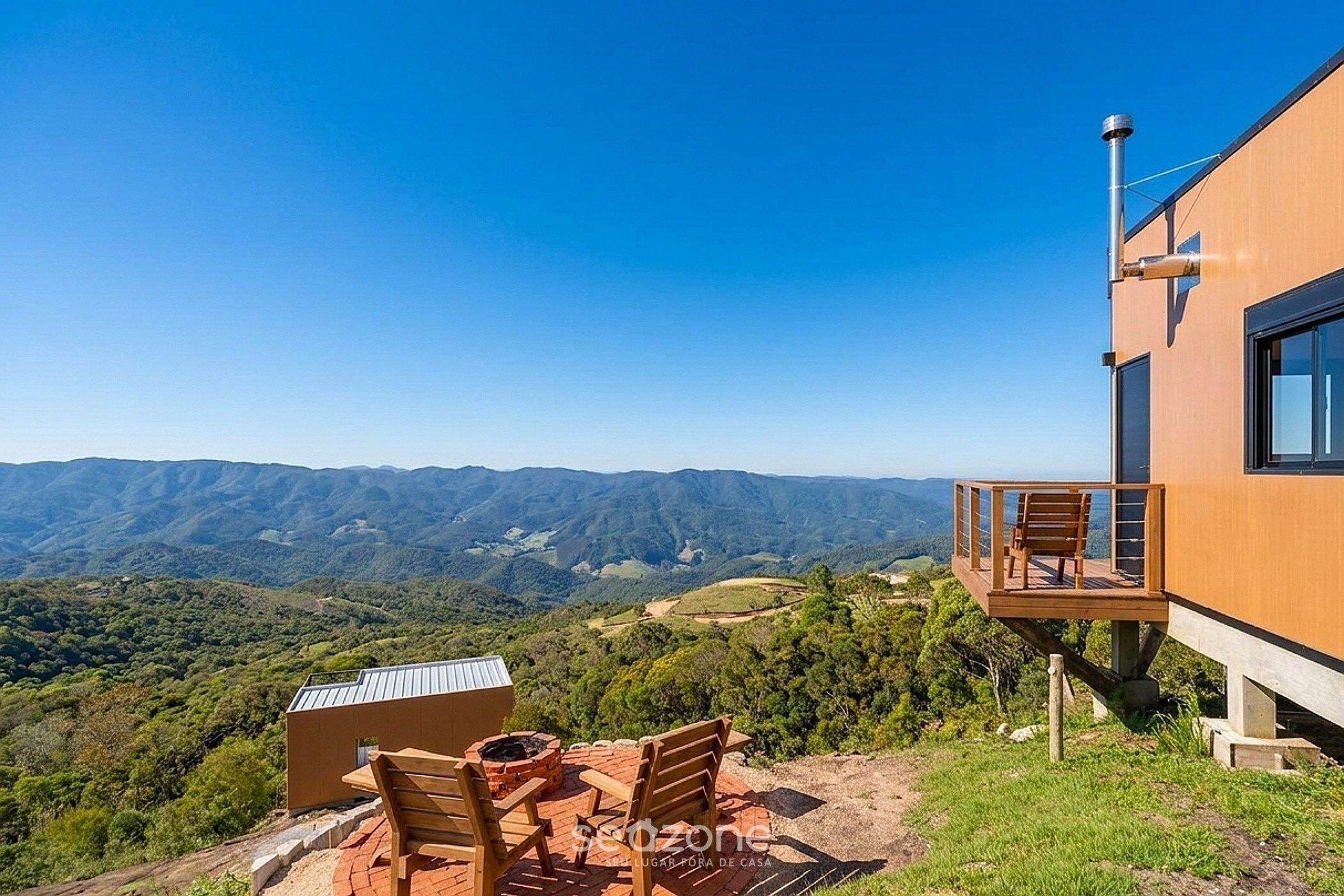 Basic Chalet | Outdoor dining