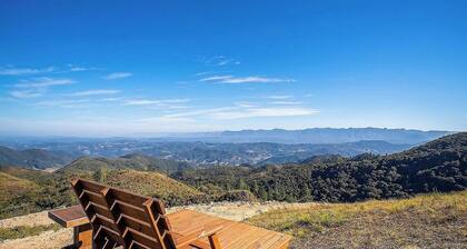 Cabin With Panoramic View of the Sierra Vst043