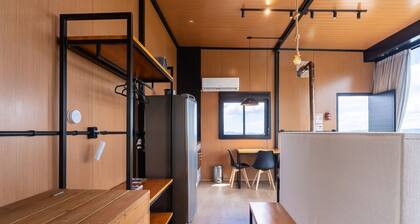 Cabin With Panoramic View of the Sierra Vst043