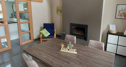 Maison cosy 4 pers. au cĆur des Ardennes françaises. Buanderie local vĂ©lo proche Rocroi et Belgique