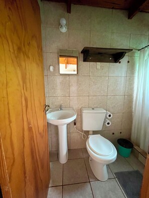 Bathroom - Cabins downtown area - Iguazú (Puerto Iguazú)