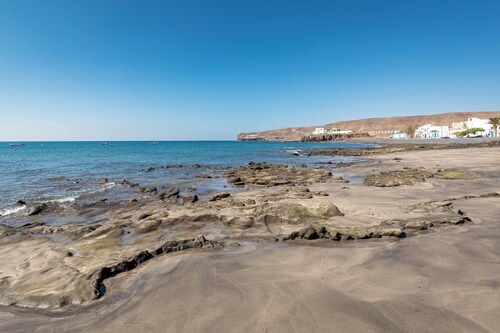 Home2Book Charming Retreat & Terrace La Lajita