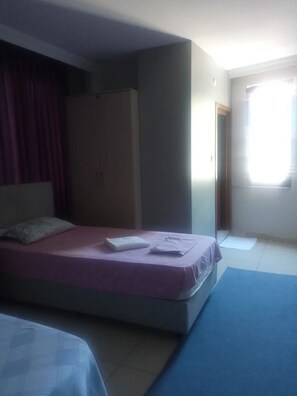 Chambre Simple, vue mer