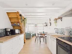Fridge, microwave, oven, dishwasher - Beach 500m away, house for 4 with garden (Bretignolles-sur-Mer)