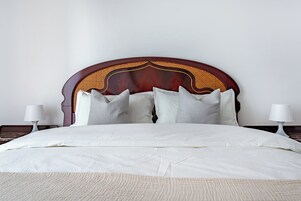 Apartment, Balcony, City View