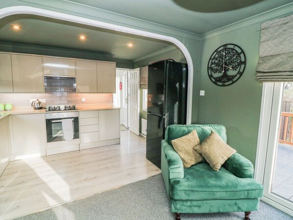 Private kitchen - The Nest Lodge 55 (Grantham)