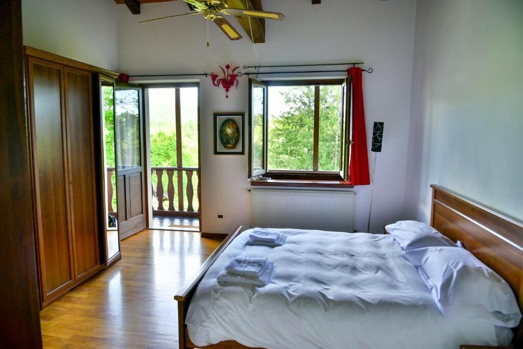 Comfort Double Room, Balcony, Hill View
