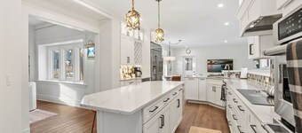 MINNeSTAY* Featherstone