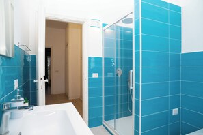 Bathroom - Villa vintage a 100m dal mare (Terracina)