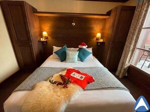 1 Schlafzimmer, Reisekinderbett, kostenloses WLAN, Bettwäsche