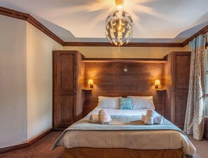 1 Schlafzimmer, Reisekinderbett, kostenloses WLAN, Bettwäsche
