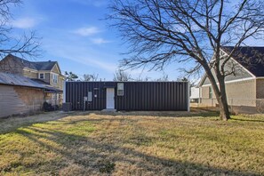 Exterior - NEW! Modern 2BR Near Downtown OKC (Oklahoma City)