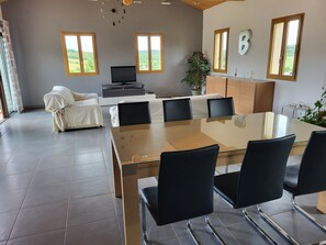 Dining - Holiday Home 'Magnifique 230' with Private Pool, Private Terrace and Wi-Fi (Blars)