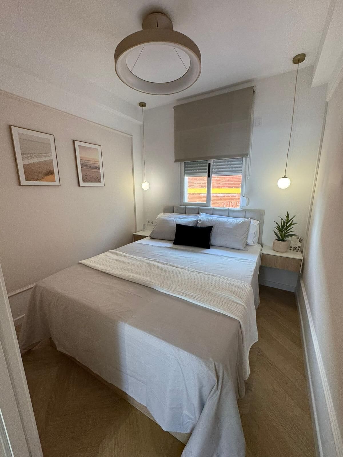 Iron/ironing board, free WiFi
