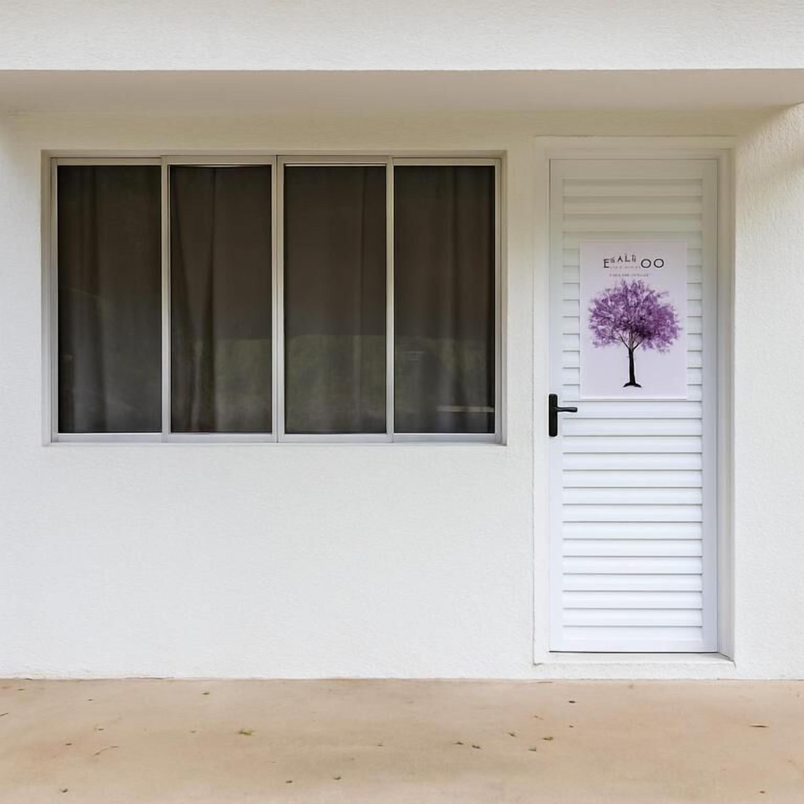 Standardsuite - 1 dobbeltseng - ikke-ryger - udsigt til pool | Udvendig detalje