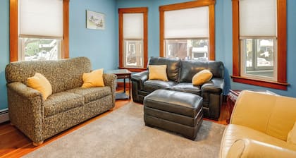 9 Mi to Wachusett Mtn! Family Base w/ Porch