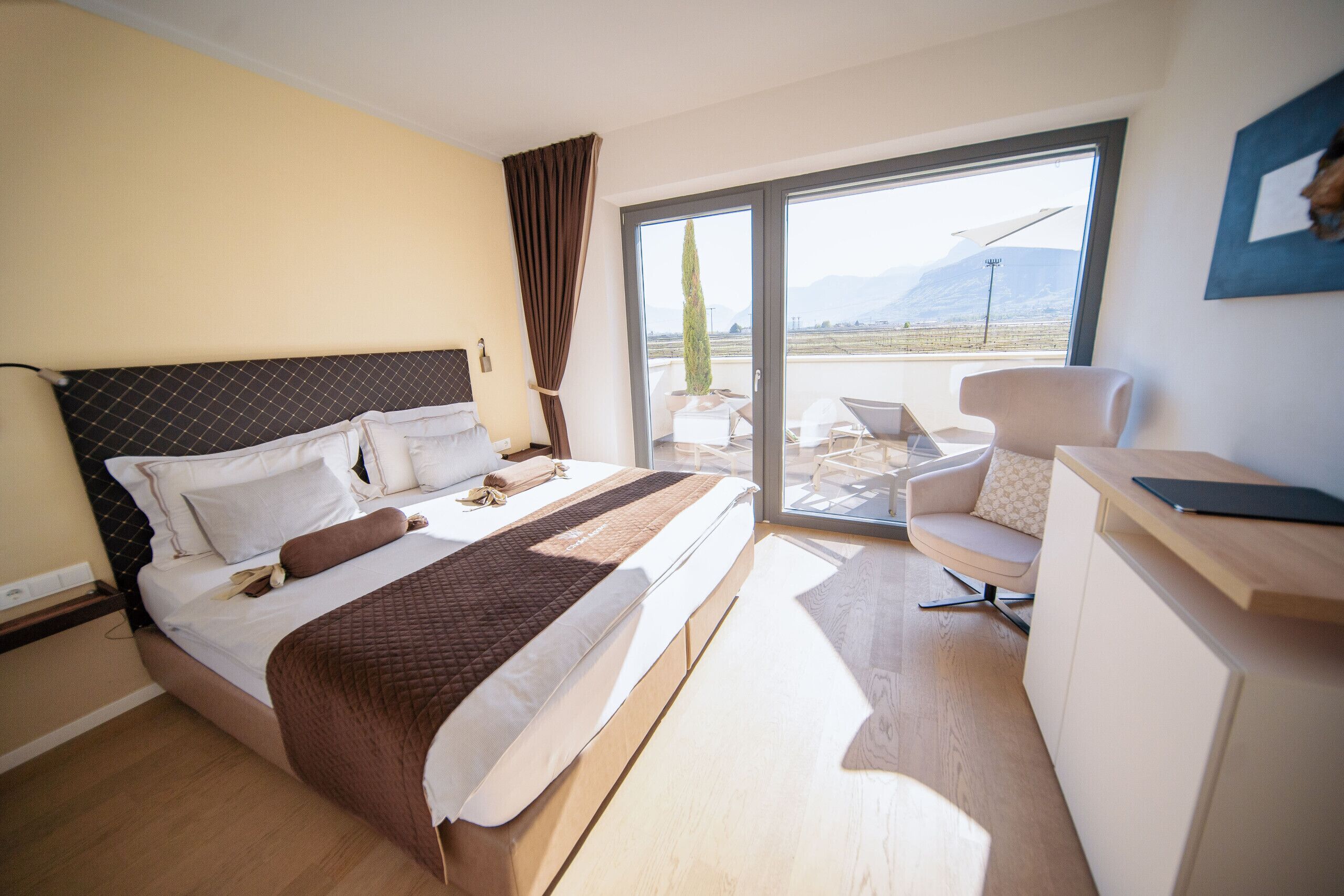 1 quarto, Wi-Fi de cortesia, roupa de cama