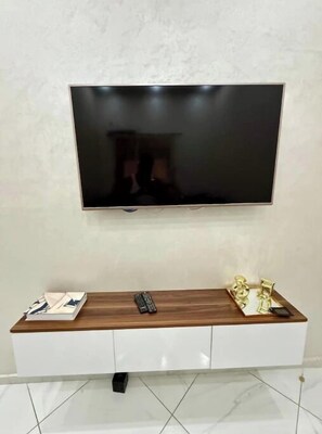 Fernseher