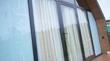 Estudio familiar | Detalle exterior