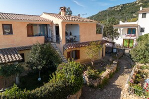 Exterior - Two-Room Apartment "Le Ginestre" (Vaccileddi)