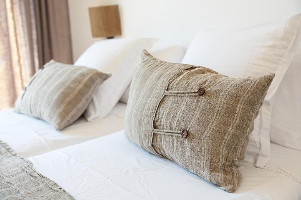 3 bedroom apartment + rooftop | Free WiFi