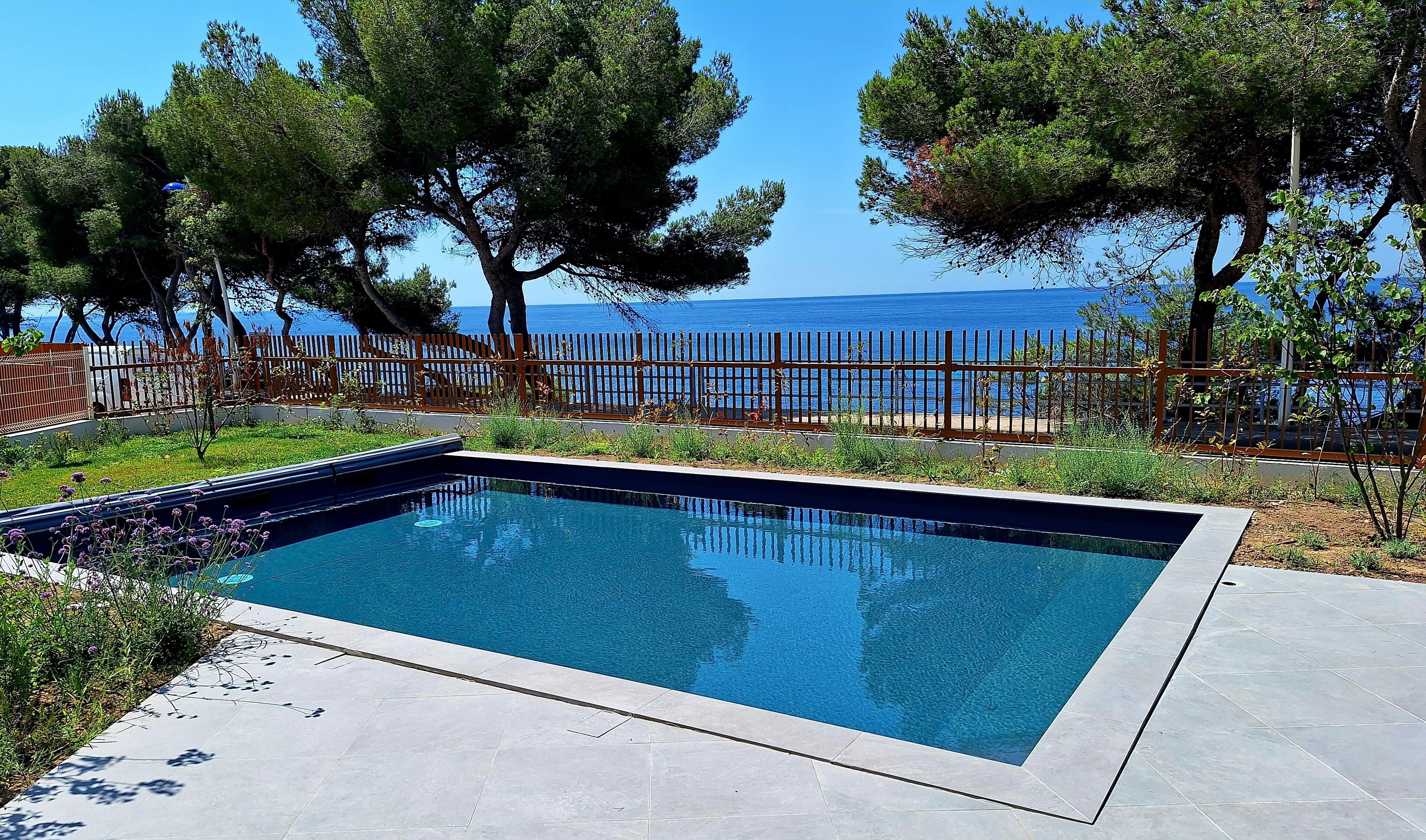 Seasonal outdoor pool
