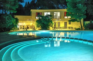 Pool - Residence with swimming pool in Santa Margherita di Pula (Santa Margherita di Pula)