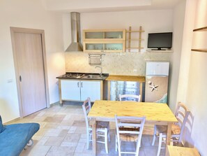 Family Condo | Private kitchen - Residence with swimming pool in Santa Margherita di Pula (Santa Margherita di Pula)