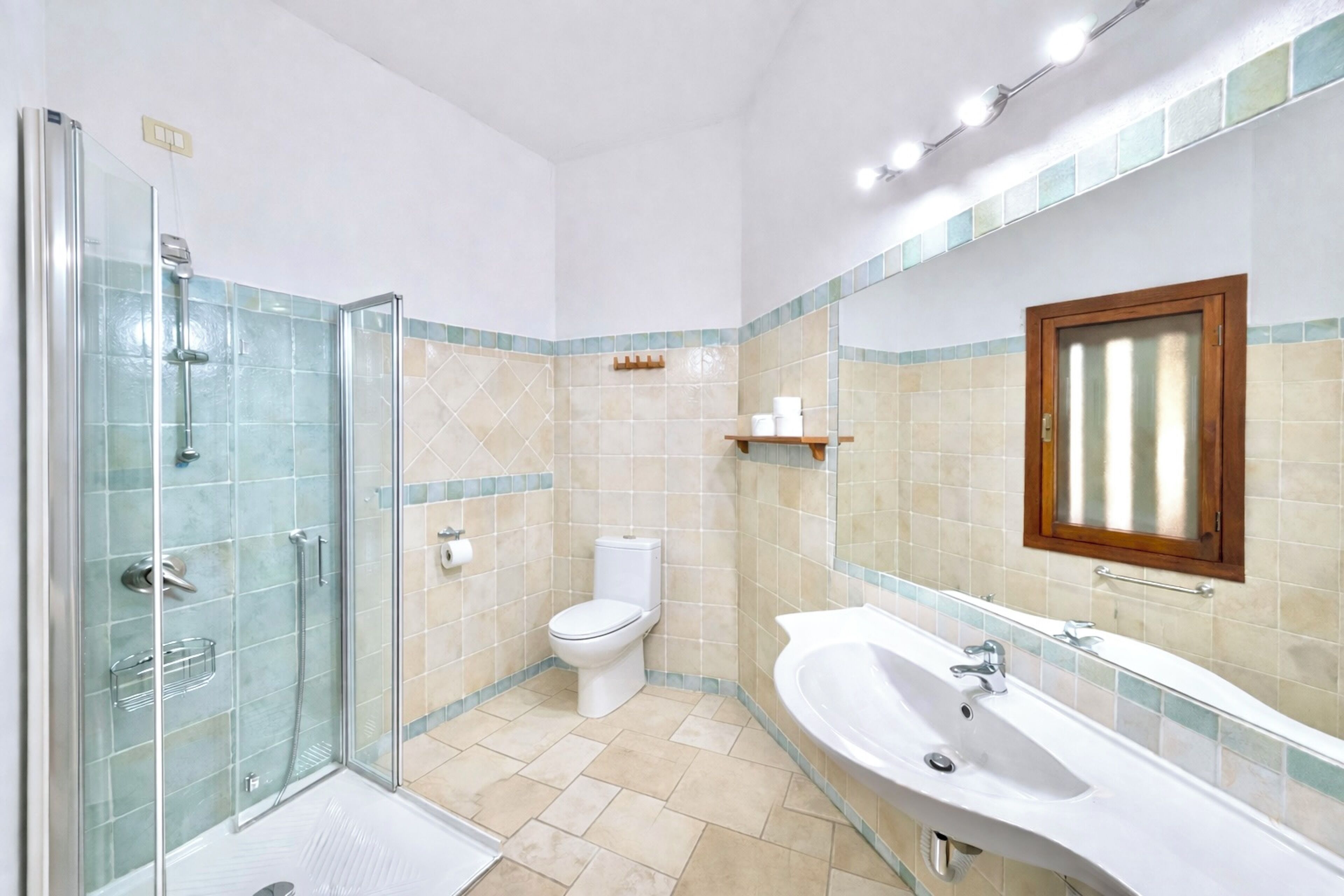 Apartment | Badezimmer | Dusche, Haartrockner, Bidet, Handtücher