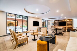 Interior - Oasis Urbano by Kanaa - Cuauhtémoc, CDMX | Gym & Pool | 2BD 2BTH condo in Colonia Roma (Mexico City)