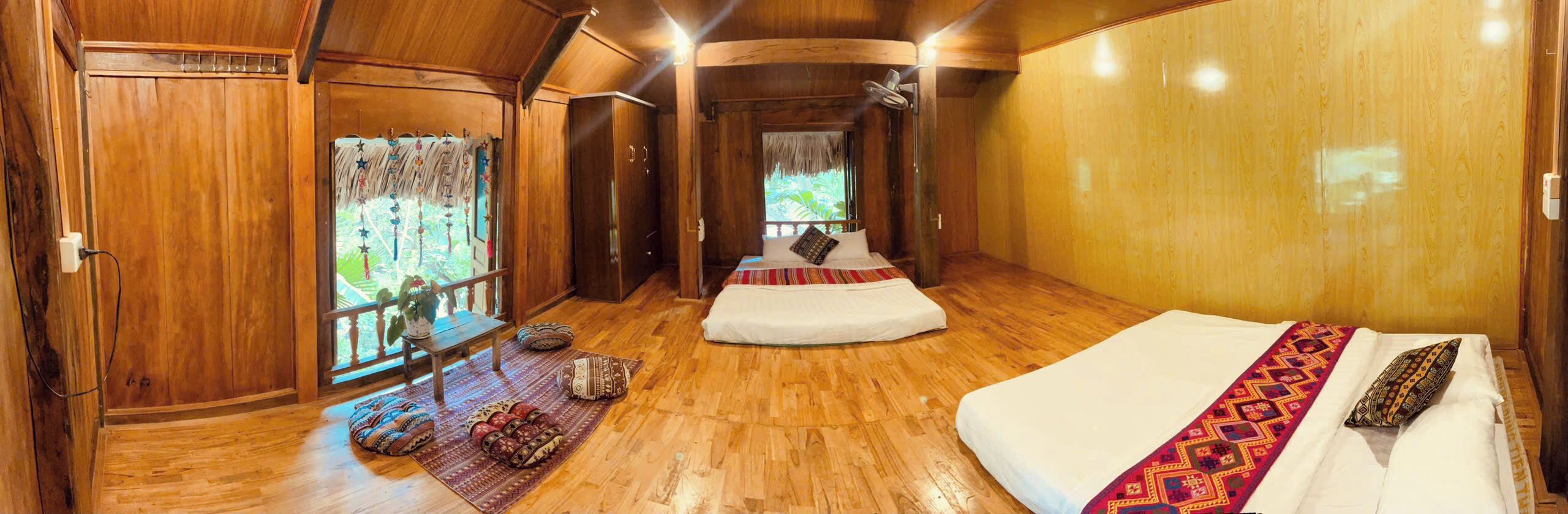 Chambre Double Familiale, vue montagne