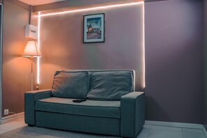 Living area - Vrbo Property (Villiers-le-Bel)