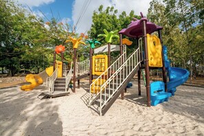 Children's play area - outdoor - Bofa Beach Resort (Kilifi)