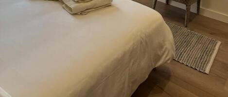 Chambre Double Deluxe, 1 lit double, vue jardin