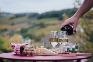 Food and drink - Vrbo Property (Change)