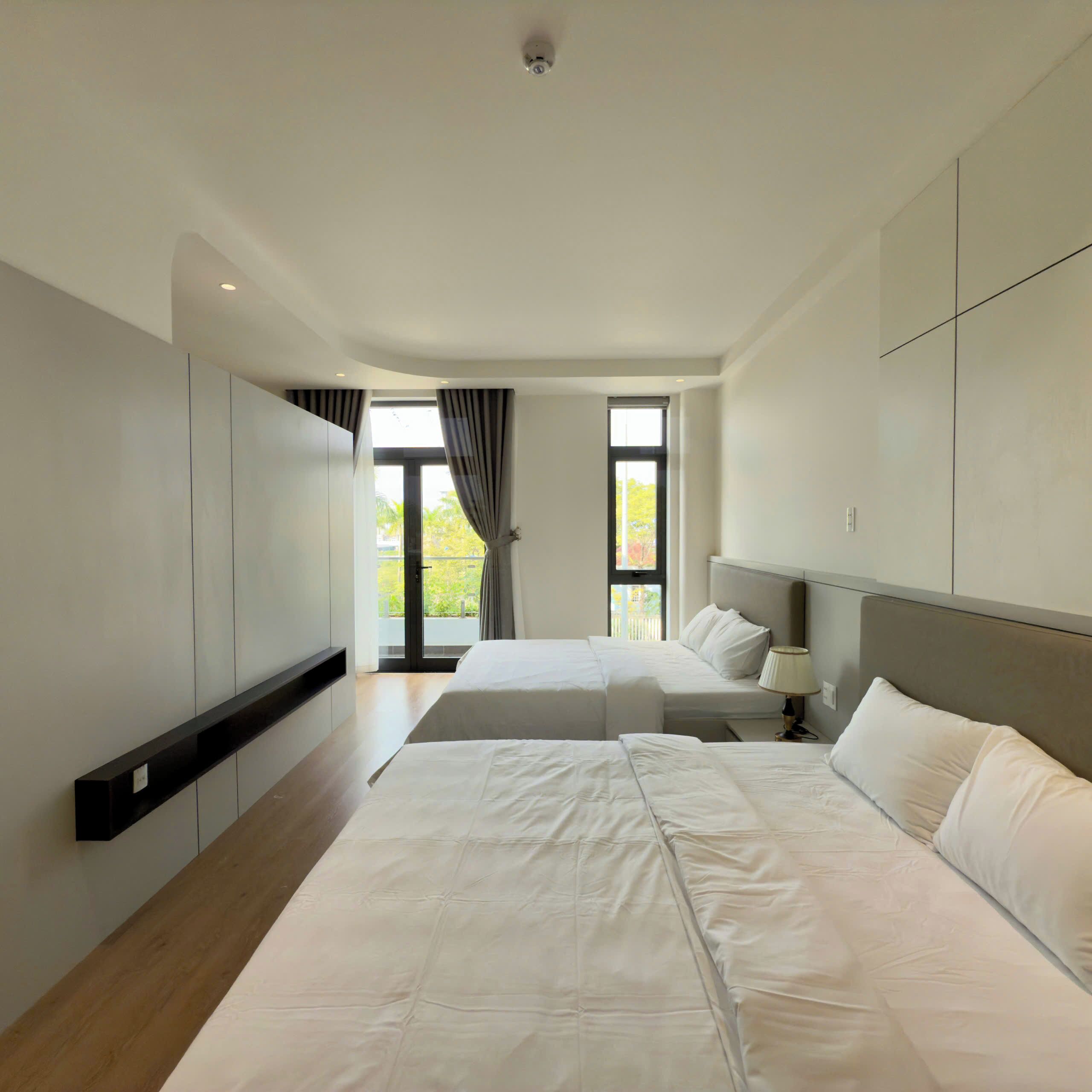 Familien-Doppelzimmer, Balkon, Stadtblick