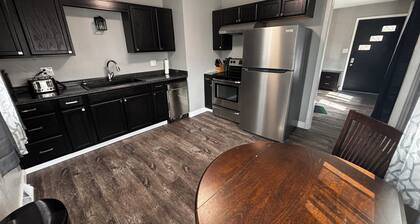 Pet Friendly!, Beautifully remodeled 2 BR duplex for your stay