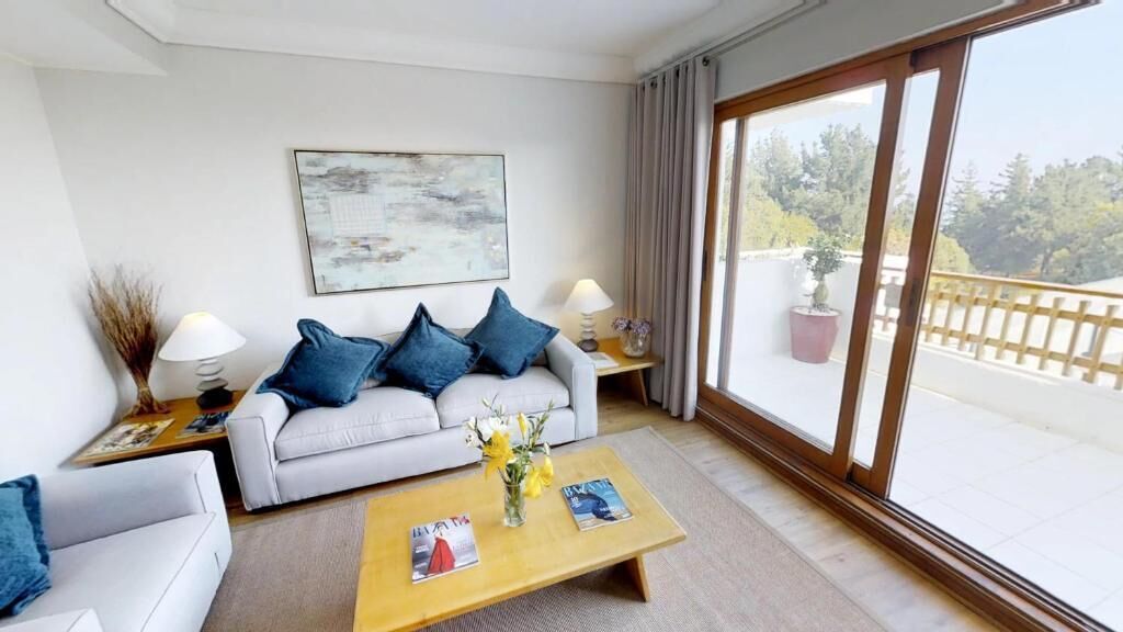 Familien-Suite, Balkon, Gartenblick | Wohnbereich