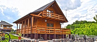 Holiday Home With a Garden, Right by the Lake