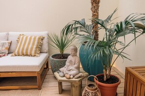 Property grounds - Coral Apartment - Old Town Courtyard Oasis (Cascais)