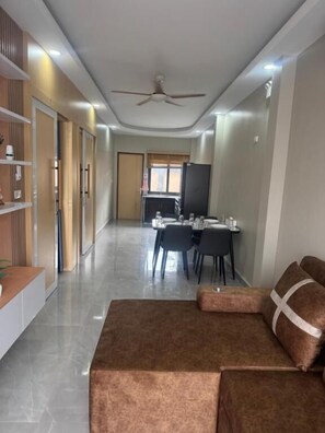 Habitación, 1 habitación, chimenea | Interior