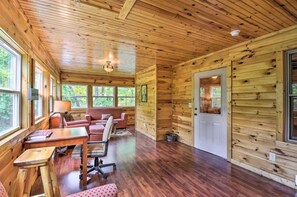 Interior - No Service Fee! Hillside Cabin! Escape to the Mtns (Clarkesville)