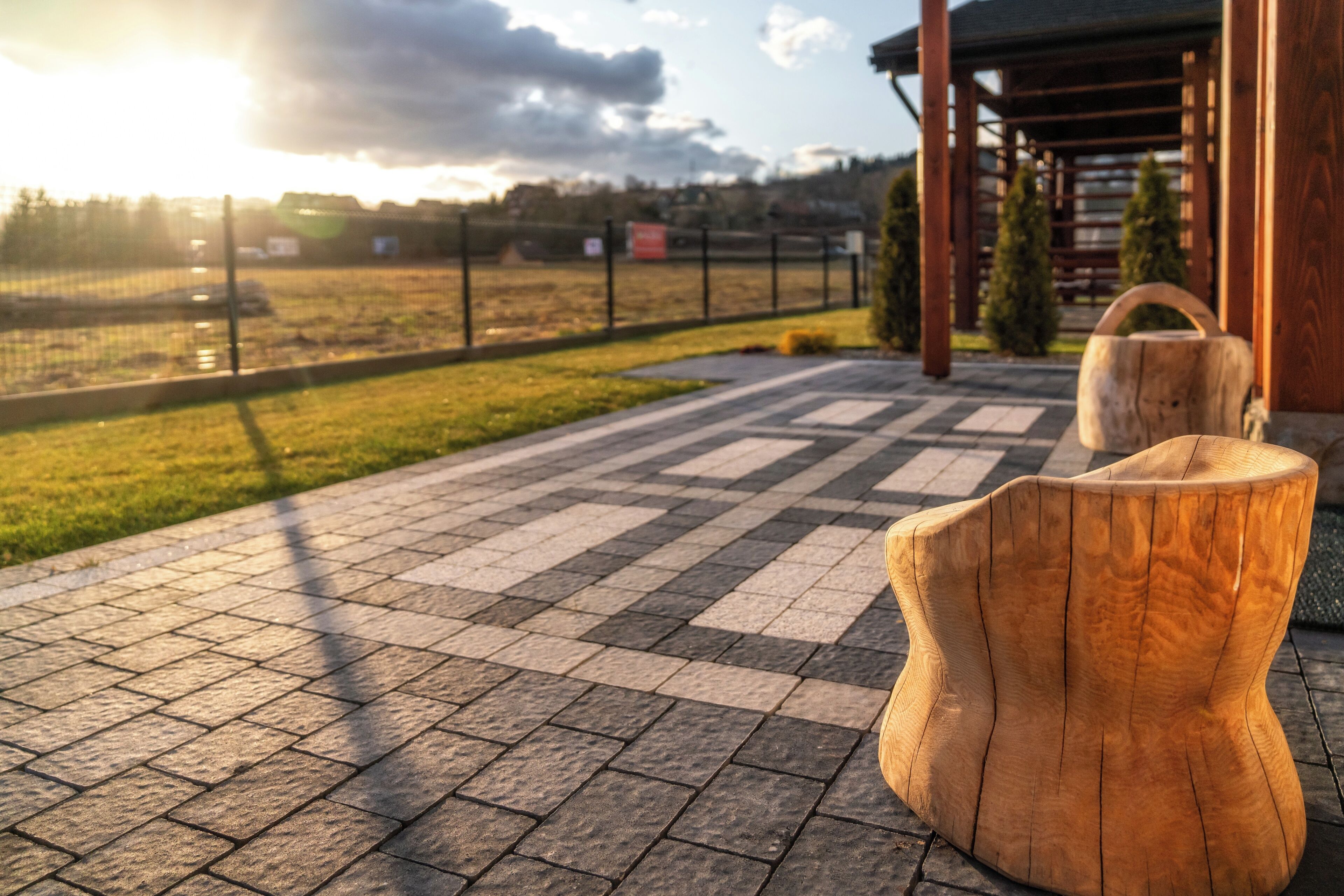 المنشأة من الخارج