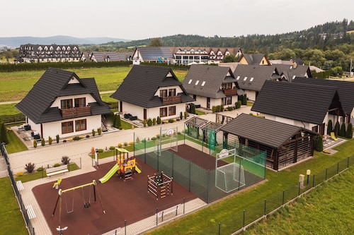 PRZY TERMACH - Pokoje Apartamenty Domki